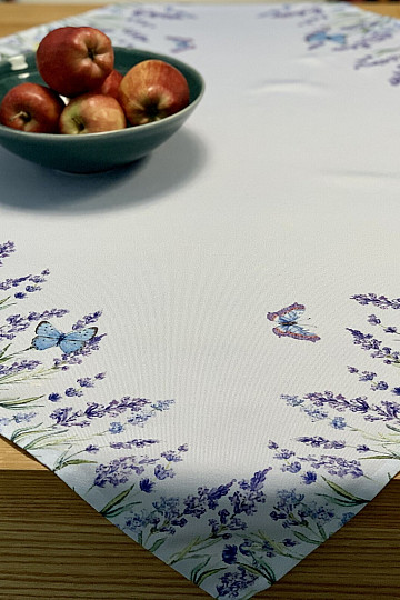 Lila Lavendel Tischdecken und Schals mit Fliegen