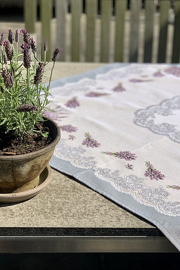 Gobelin-Tischdecke und Schal LAVENDER LACE