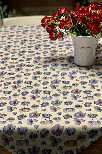 MONTANA PURPLE BLUE FLOWERS Tischdecke und Schal
