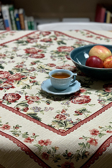 Gobelin-Tischdecke und Schal GROSSE ROSENSPITZE