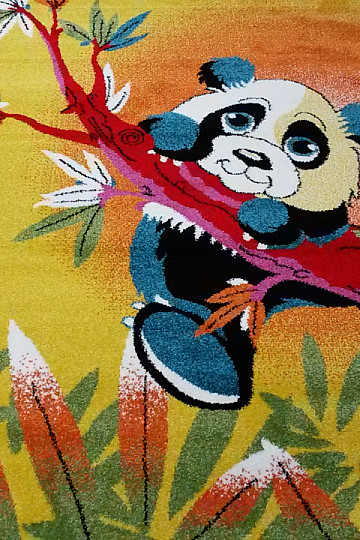 Kinderteppich Stückware PANDA auf dem Baum