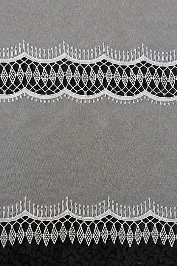 Moderne bestickte Gardine GERSTER 11509 weiße Ornament