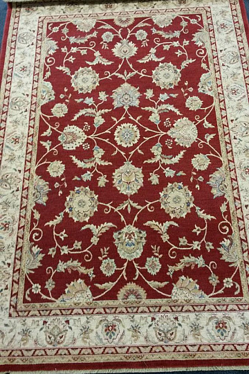 Luxus-Wollteppich DJOBIE ORIENT rot