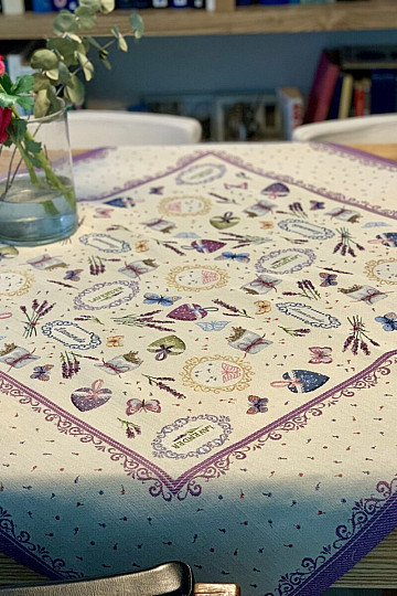 Gobelin-Tischdecke 100 x 100 Lavendel Traum