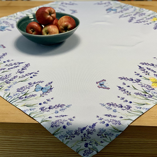 Lila Lavendel Tischdecken und Schals mit Fliegen
