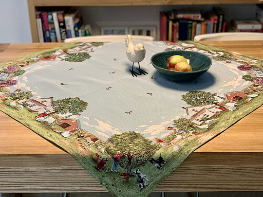 Tapisserie-Tischdecken und Schals COUNTRYSIDE