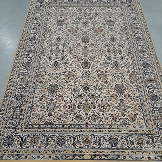 Klassischer Wollteppich DIAMOND 7277/101