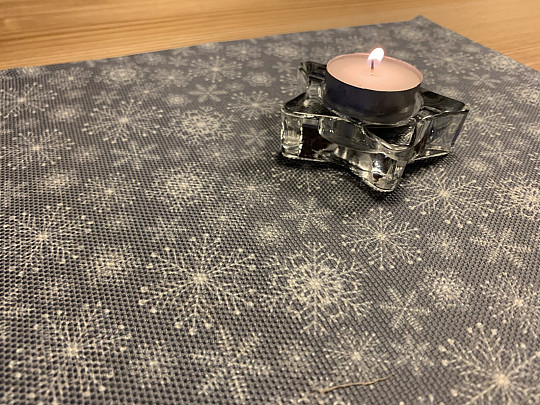 Weihnachtlicher Tischgedeck GREY FLAKES II