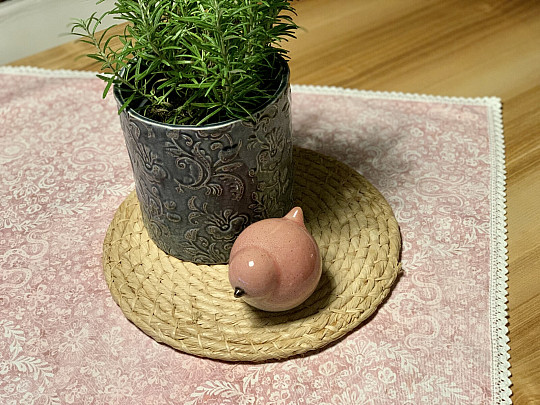 Altrosa Tischdecke mit Spitze 70x70