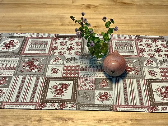Tischdecke und Schal TOSCANA VALERY PATCHWORK bordeaux