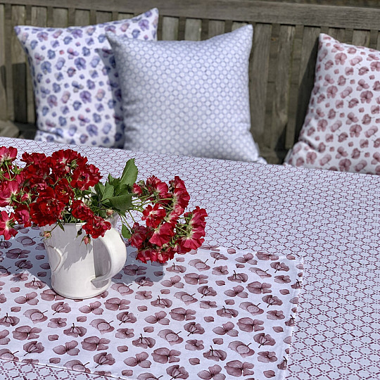 Tischdecke und Schal MONTANA ALTE ROSENBLUME