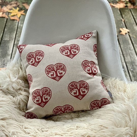 Luxuriöser dekorativer Bezug HERZ MIT HIRSCH rot B