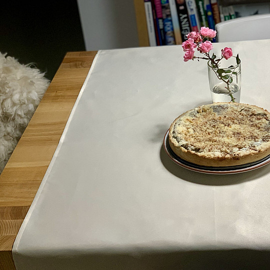 Einfache Tischdecke CREME