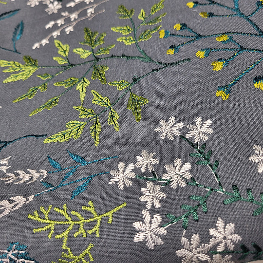 Bestickter Schal GINGER™ GREEN