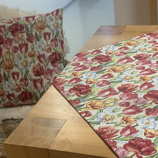 Kissenbezug mit Wandteppichmotiv TULPIS NAOMI