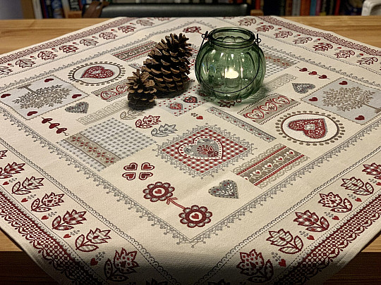 Gobelin-Tischdecke und Schal HERZSPITZE