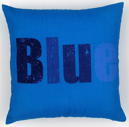 Dekorativer Kissenbezug in den Farben Blau