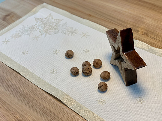 Weihnachtstischdecken und Schals GOLDENE WEIHNACHTEN