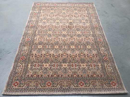 Luxuriöser Wollteppich LEGEND 468-12/GB620