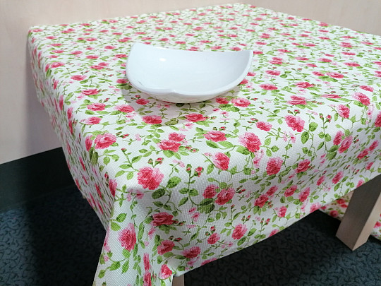 LAURA Tischdecke - große rosa klein