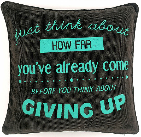 Dekorativer Kissenbezug CATIA BRAUN