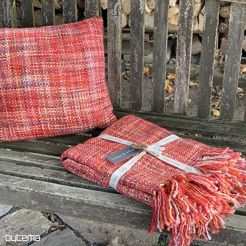 Luxuriöses Dekokissen YARA RED rot