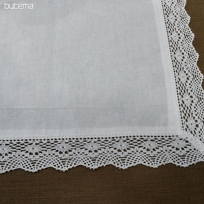Tischdecke weiss mit der Spitze