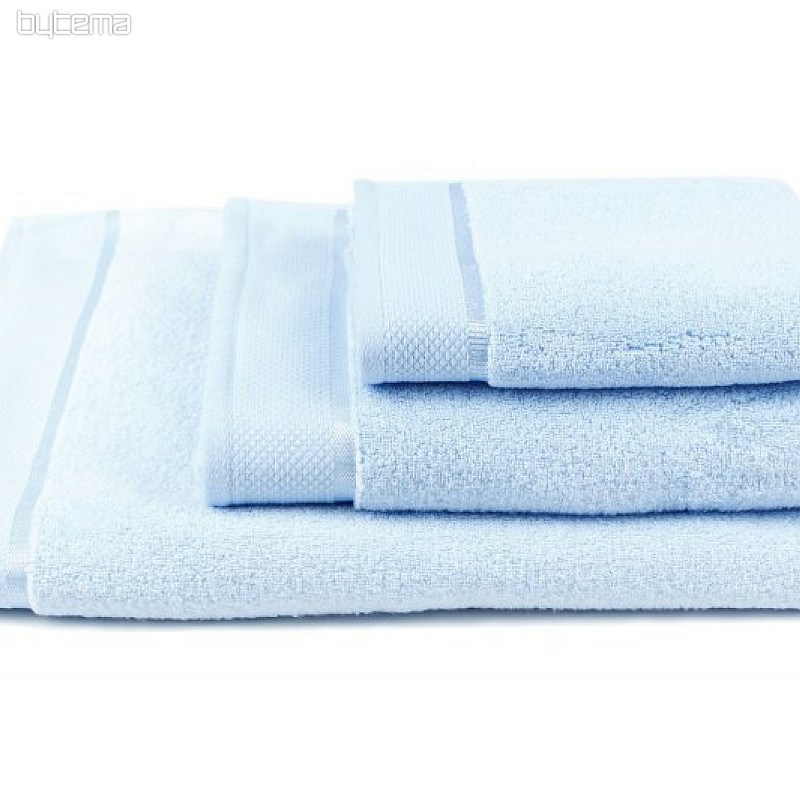 Handtuch und Badetuch MICRO hellblau