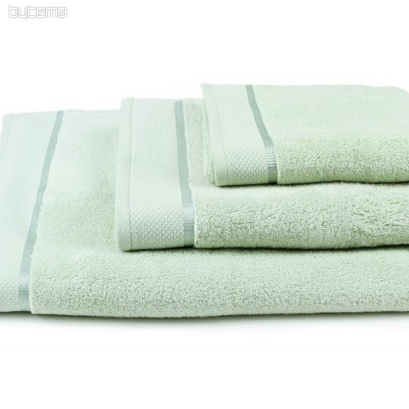 Handtuch und Badetuch MIKRO hell grün