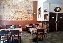 Tischdecken aus Holland großer Wandteppich zum Restaurant Grumán in Hradec Králové