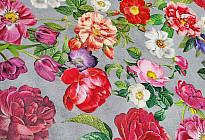 Baumwollstoffe mit Frühlings- und Sommermotiven