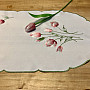 Bestickte Tischdecke und ovale gestickte TULPEN