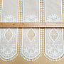 Luxuriöser bestickter Buntglasvorhang IVORY