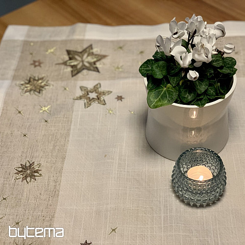 Bestickte Weihnachtstischdecke, Sternschal