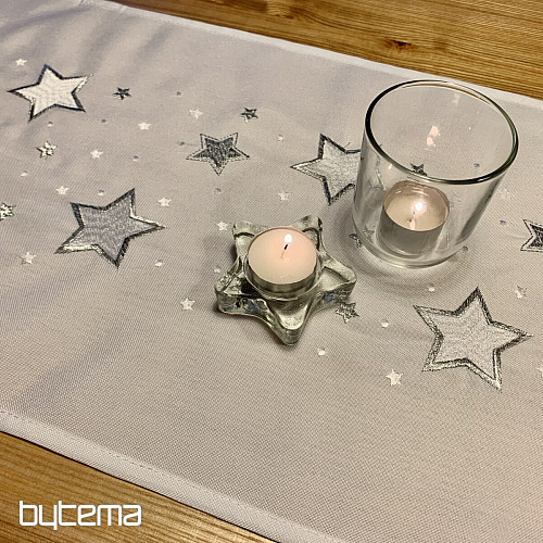 Bestickte Weihnachtstischdecke weiß mit silbernen Schneeflocken