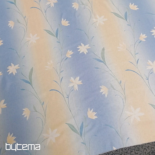 Hellblauer Vorhang mit Blumen