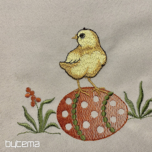 Bestickte Tischdecken und Schals CHICKEN gelb