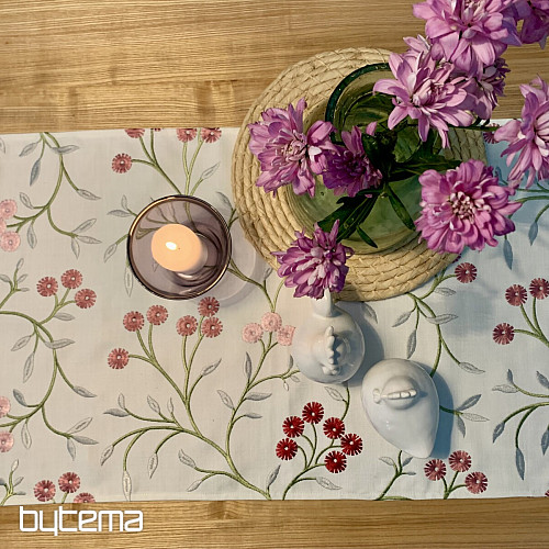 Bestickter Schal BLUMEN