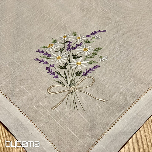 Bestickte Tischdecke und Schal STRAUS GANSEBLUMCHEN