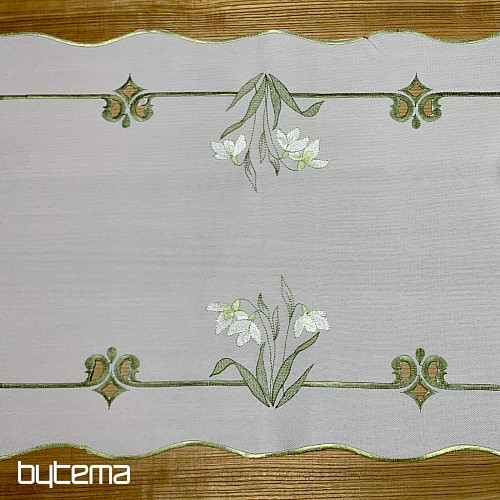 Bestickte Tischdecke und Schal SCHNEEWITTCHEN