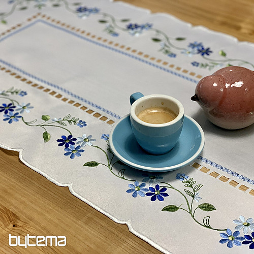 Bestickte Tischdecke und Schal VERGESSENE BLUMEN