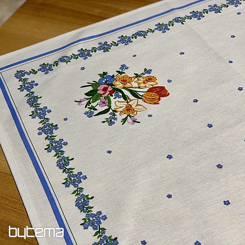 Tischdeckenstrauß mit Narzissen