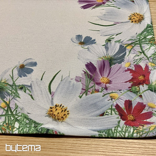 SPRING MEADOW Tischdecken und Schals