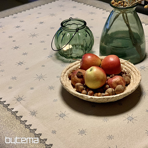 Gobelin-Tischdecke und Schal WINTER JOY