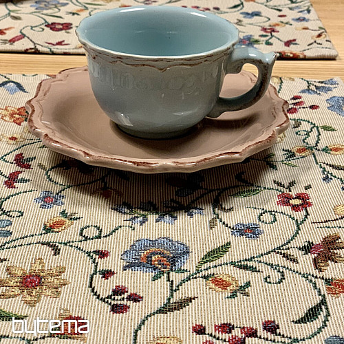 Gobelin-Tischdecke mit Blumen JURKOVIC – KLEINE BLUMEN