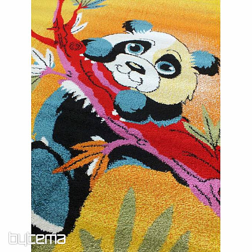 Kinderteppich Stückware PANDA auf dem Baum