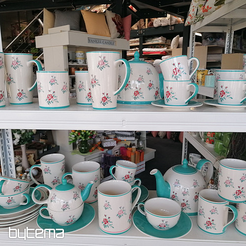 Tasse Rose mit Untertasse 250 ml