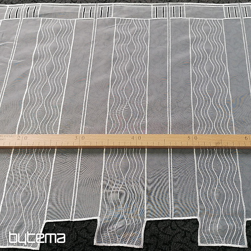 Glasmalvorhang - gestickt 559