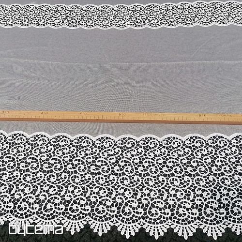 Vorhang mit Stickerei V708