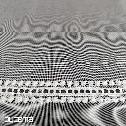 Vorhang mit Stickerei 544/601/180